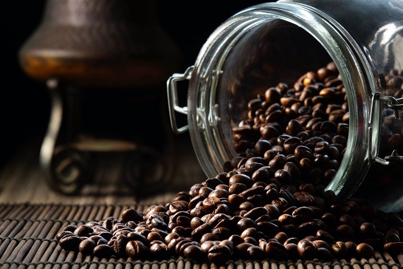 نگهداری قهوه در ظرف بسته